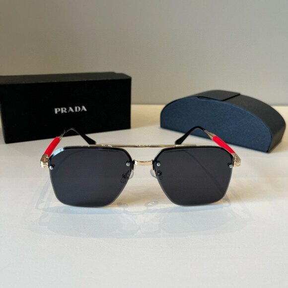 Prada polarized sunglasses - Picture 2 of 9
